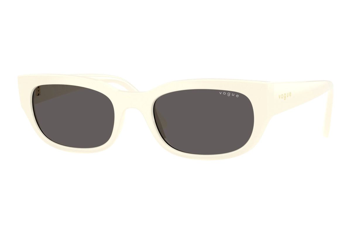 Lunettes Vogue Eyewear 0VO5669S Ivoire intégral (316787) - FrenchOptic