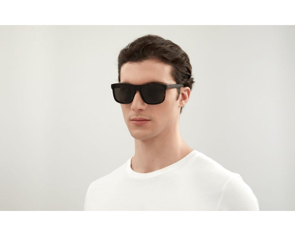 Gucci GG0010S