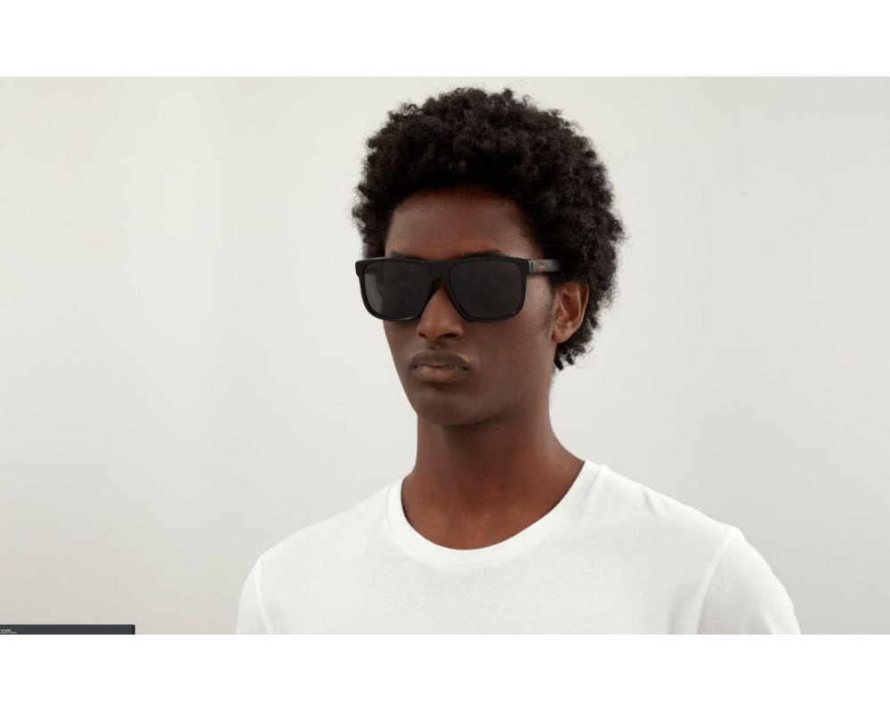 Gucci GG0010S